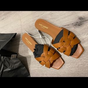 YSL leather tribute sandals slides sz 39 in amber